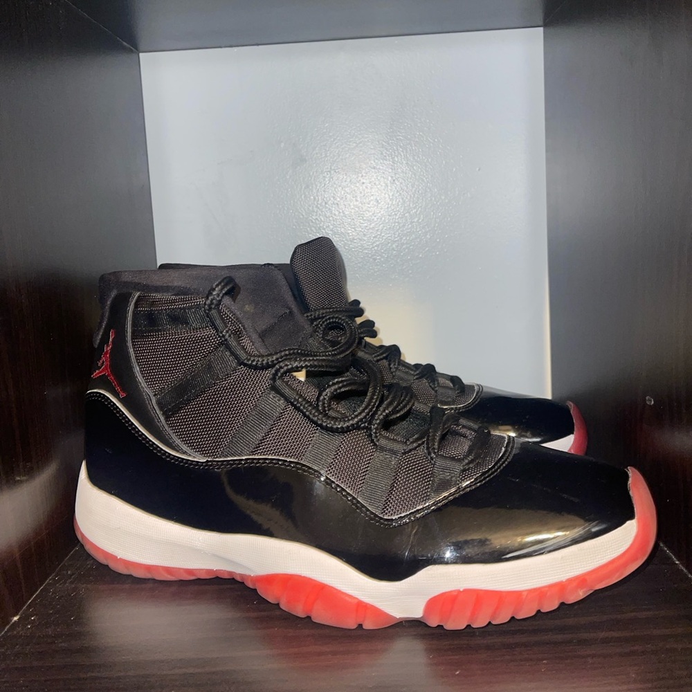 2019 Nike Air Jordan 11 Retro High Bred 378037-061 Size 12 No Box Preowned Men